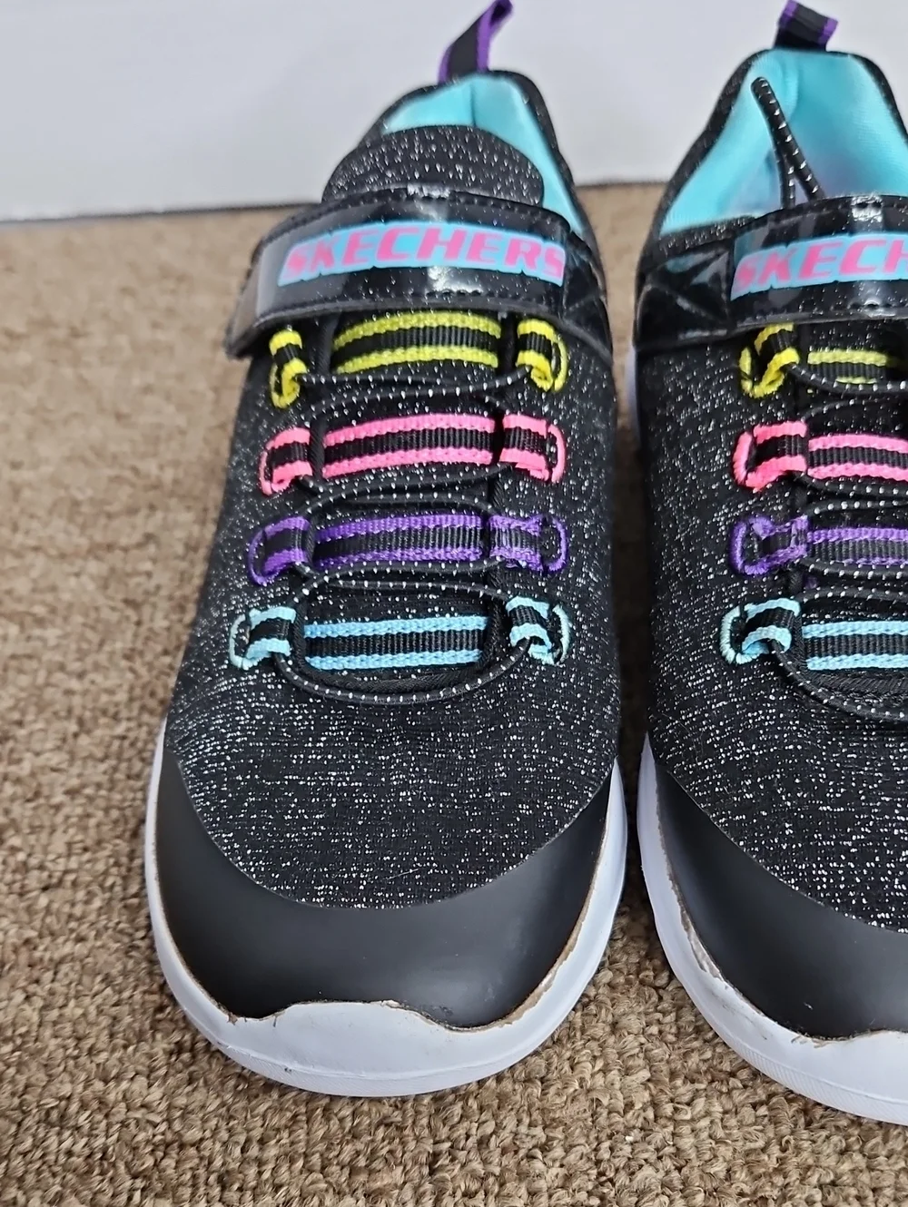 Skechers black glitter